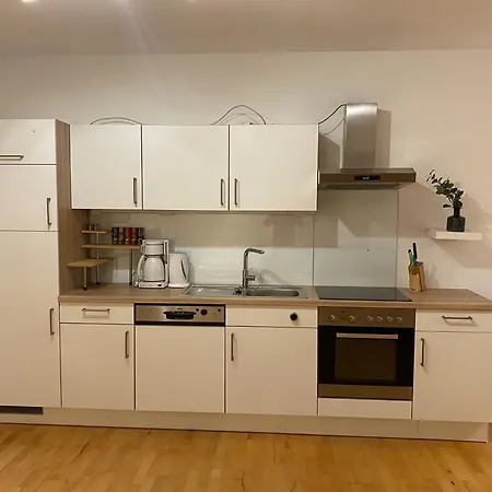 Bindl Apartment *